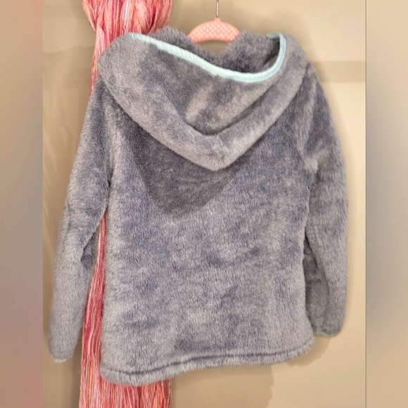 ⏰️3/10$ 5T Old Navy gray fleece vest - Picture 2 of 5